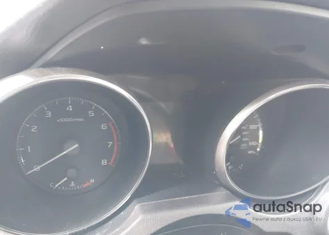 2015 Subaru Legacy 2.5I Limited z USA, uszkodzony, nr VIN 4S3BNAL61F3025528